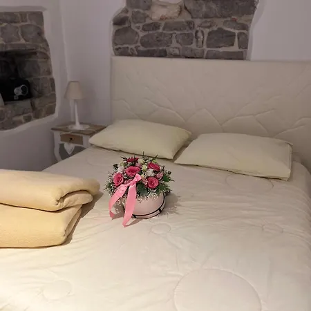 Romantic - 4 Stars Апартаменты Ловран