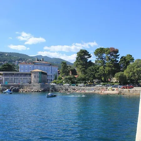 Apartment Romantic - 4 Stars Lovran