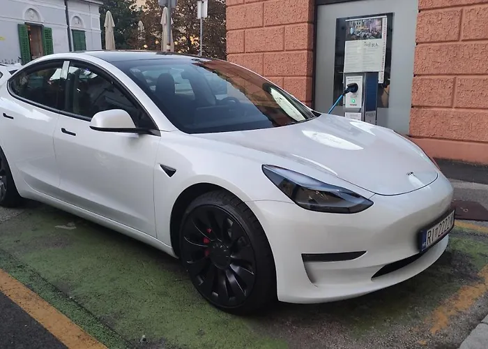 Romantic - 4 Stars *