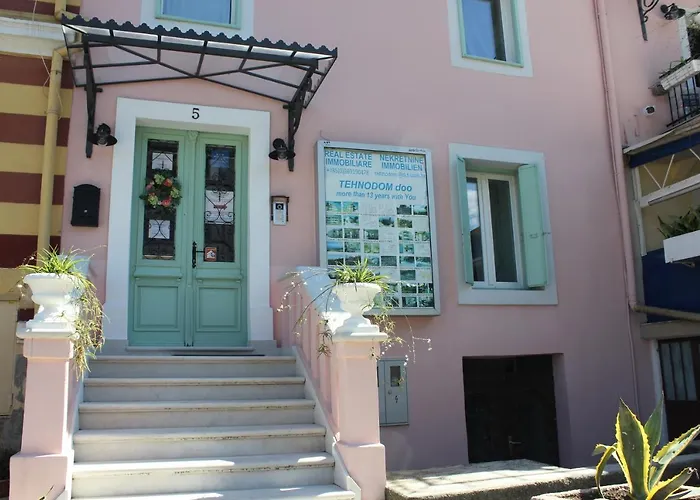 Romantic - 4 Stars Appartement *